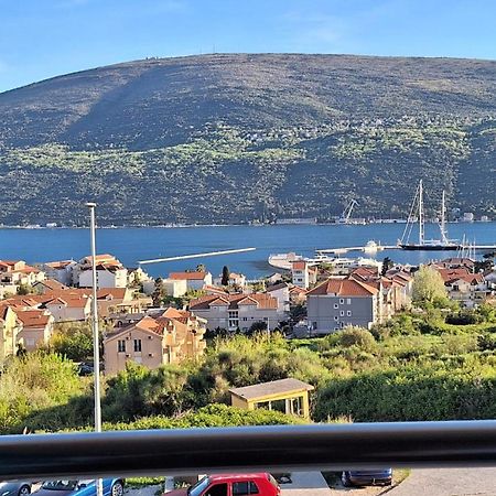 Villa Sea-N-Sun, 7 Bedrooms & Pool, Nearby Portonovi Marina. Ðenovići Exteriör bild