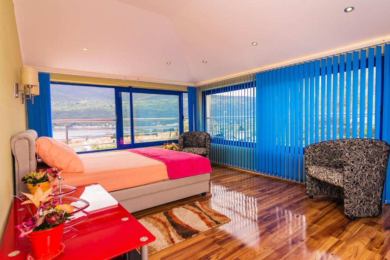 Villa Sea-N-Sun, 7 Bedrooms & Pool, Nearby Portonovi Marina. Ðenovići Exteriör bild